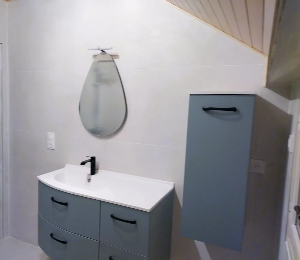 Sarl Neliaz Plombier Chauffagiste A Moelan Sur Mer Salle De Bain 1